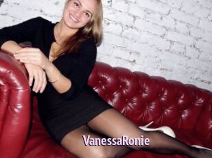 VanessaRonie
